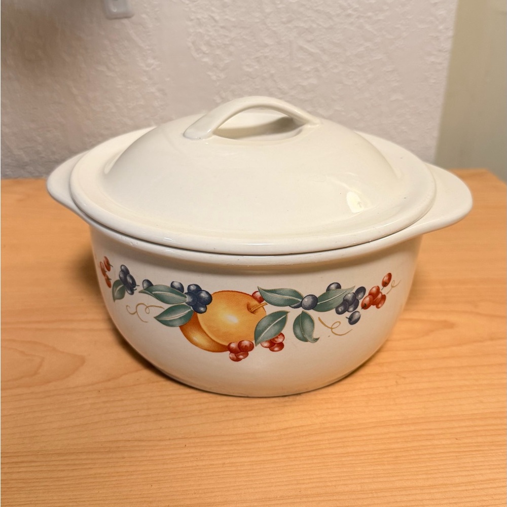 Vintage Corelle Coordinates Stoneware Casserole Dish w/ Lid 1.5 Qt